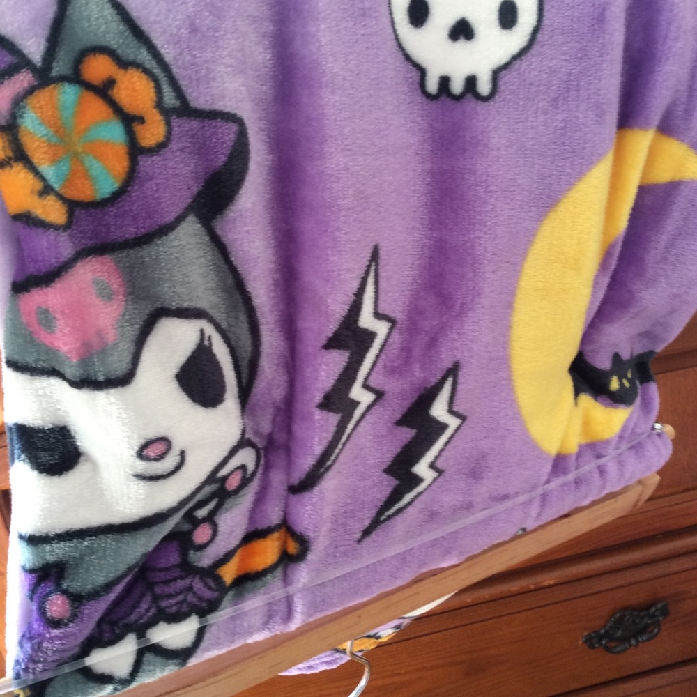 Hello kitty  blanket - Picture 4 of 5